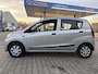 Daihatsu Cuore 1.0 Trend, AUTOMAAT, airco, stuurbekrachtiging, achterbank verschuifbaar en klapbaar.