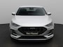 Ford Focus ST Line 1.0 125Pk | Navigatie | Apple & Android Carplay | Parkeersensoren Voor & Achter | Camera | Climate Control | Privacy Glass | Cruise Control | Stoel & Stuur Verwarming | Verwarmbare Voorruit | All Season Banden |