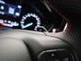 Ford Focus ST Line 1.0 125Pk | Navigatie | Apple & Android Carplay | Parkeersensoren Voor & Achter | Camera | Climate Control | Privacy Glass | Cruise Control | Stoel & Stuur Verwarming | Verwarmbare Voorruit | All Season Banden |
