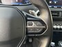 Peugeot 3008 1.2 Turbo 130 PK Allure Avantage | Automaat | Elektrisch verstelbare bestuurdersstoel met geheugen | Elektrische Achterklep | Stoelverwarming | Panoramisch schuif/kanteldak | Full LED Verlichting | Keyless Entry | Navigatie | Digitaal Dashboard | Climate Control | 19 Inch Lichtmetalen Velgen |