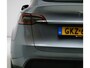 Tesla Model Y Long Range RWD 75 kWh | Trekhaak | Panoramadak | Autopilot | 19 inch Dark velgen, Leer