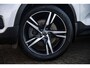 Volvo XC40 1.5 T5 Recharge R-Design | Trekhaak | 360° camera | Harman & Kardon | Panorama dak | Adaptieve cruise control |