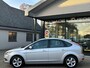 Ford Focus 1.6 Comfort 5Drs Navi Airco Park.Sens LM-Velgen NAP NL-Auto Nette Staat!