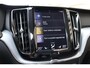 Volvo XC60 T8 Twin Engine AWD Momentum | Trekhaak elektr. | Panoramadak