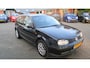 Volkswagen Golf 1.6 Trendline
