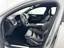 Volvo S60 T8 Recharge Plus Bright | 18" | Elektr. verst. Sportstoelen | Adaptieve Cruise | BLIS | Stoel/stuur/achterbankverwarming | Parkeercamera | Keyless