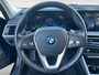 BMW 3-Serie Touring 320e Dealer onderhouden | Leder interieur | Virtual cockpit | Camera | Climate | Rest fabrieksgarantie |