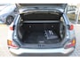 Hyundai Kona 1.0T Comfort | Parkeersensoren achter | Cruise Control Apple Carplay / Android Auto