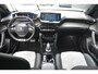 Peugeot e-2008 EV GT Pack 50 kWh 3 Fase | Alcantara | Stoelverwarming | Sfeerverlichting | 18"LMV | Climate Control | Navigatie | !!