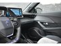 Peugeot e-2008 EV GT Pack 50 kWh 3 Fase 88% SOH | Alcantara | Stoelverwarming | Sfeerverlichting | 18"LMV | Climate Control | Navigatie | !!