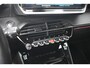 Peugeot e-2008 EV GT Pack 50 kWh 3 Fase | Alcantara | Stoelverwarming | Sfeerverlichting | 18"LMV | Climate Control | Navigatie | !!