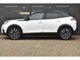 Peugeot e-2008 EV GT Pack 50 kWh 3 Fase 90%SOH | Navigatie | Sfeerverlichting | Stoelverwarming | Full-LED | Alcantara | Leder | Achteruitrijcamera | !!