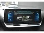 Peugeot e-2008 EV GT Pack 50 kWh 3 Fase 90%SOH | Navigatie | Sfeerverlichting | Stoelverwarming | Full-LED | Alcantara | Leder | Achteruitrijcamera | !!