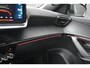 Peugeot e-2008 EV GT Pack 50 kWh 3 Fase 90%SOH | Navigatie | Sfeerverlichting | Stoelverwarming | Full-LED | Alcantara | Leder | Achteruitrijcamera | !!