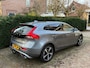 Volvo V40 1.5 T3 R-Design l H&K l Pano l Camera l Full led