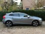 Volvo V40 1.5 T3 R-Design l H&K l Pano l Camera l Full led