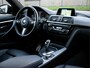 BMW 3-Serie Touring 320i M-sport edition Shadow line | Adaptive cruise | Navi | PDC | Climate control | Dodehoek | Leder | Dealer onderhouden