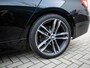 BMW 3-Serie Touring 320i M-sport edition Shadow line | Adaptive cruise | Navi | PDC | Climate control | Dodehoek | Leder | Dealer onderhouden