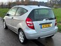 Mercedes-Benz A-klasse 170 Classic 3-Drs Automaat Airco Audio/CD Leder/Stof LMV 16" Lamellen Schuifdak Cruise Dealeronderh. Nw Apk