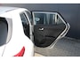 Kia Stonic 1.2 MPi ComfortPlusLine Navigator | incl. 12 maanden garantie | Navigatie | Achteruitrijcamera | Cruise control | Airco | Lichtmetalen velgen | DAB+ radio | Isofix | Parkeersensoren voor en achter |