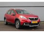 Peugeot 2008 1.2 PureTech Allure | Trekhaak | Navi | Clima | Carplay | Cruise | Pdc | | Achterbank in delen neerklapbaar | Alarm klasse 1(startblokkering) | Anti Blokkeer Systeem
