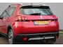 Peugeot 2008 1.2 PureTech Allure | Trekhaak | Navi | Clima | Carplay | Cruise | Pdc | | Achterbank in delen neerklapbaar | Alarm klasse 1(startblokkering) | Anti Blokkeer Systeem