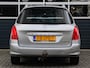 Peugeot 308 SW 1.6 XT | Automaat | Panoramadak | Climate control | Cruise control | Trekhaak