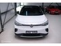 Volkswagen ID.4 First 77 kWh | Nieuwe ACCU | Trekhaak | Camera | 20 inch | NL auto | Stoel + stuurwiel verwarming | Adaptive |