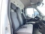 Renault Master T35 2.3 dCi L2H2 Eco Trekhaak/navi/airco/3 zit/all season banden | 2 zitplaatsen rechtsvoor | Airbag passagier | Airco