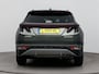 Hyundai Tucson 1.6 T-GDI MHEV COMFORT | NAVI | CLIMA | CRUISE | CAMERA | STOELVERWARMING | TREKGEWICHT 1650 KG | 17'' LM VELGEN | AUTOMAAT | PDC & VOOR & ACHTER | PRIVACY GLASS |
