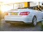 Mercedes-Benz E-klasse Cabrio 250 CGI Elegance Leder Lendesteunen Mistlampen Koplampreiniging Hillhold 18"L.M.