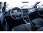 Volkswagen Polo Life Edition | 'App-Connect' smartphone integratie | Buitenspiegels elektrisch instel- verwarm- en inklapbaar | Parkeersensoren voor en achter (Park Distance Control)