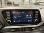 Hyundai i20 1.0 T-GDI Comfort Camera | Digitaal Dashboard | Carplay | Parkeersensoren Achter | Stoel & Stuurverwarming | Cruise | Airco | Achteruitrijcamera | Airco | Apple Carplay/Android Auto|telefoonintegratie premium