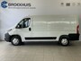 Opel Movano 2.2D 120 S&S L2H1 3.0t | Camera | Trekhaak | Parkeersensoren voor + achter | Cruise control |