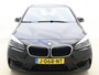 BMW 2-Serie Active Tourer 218i Sport Line -HeadUp -Achteruitrijcamera -Park Assist -Navigatie Plus -Achterklep Elektrisch -Parkeersensor Voor/Achter