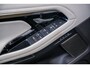 Land Rover Range Rover Evoque 2.0 P300e AWD R-Dynamic Panoramadak HUD Stuurverw. Virtueel cockpit