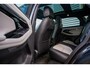 Land Rover Range Rover Evoque 2.0 P300e AWD R-Dynamic Panoramadak HUD Stuurverw. Virtueel cockpit