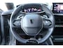 Peugeot 208 HYBRID 100PK GT PACK AUTOMAAT / NAVI / LEDER / CLIMA / PDC / 17" LMV / CAMERA / KEYLESS / PANO. DAK / ADAPT. CRUISECONTROL / I-COCKPIT / FULL-LED / 1E EIGENAAR / NIEUWSTAAT !!