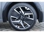 Peugeot 208 HYBRID 100PK GT PACK AUTOMAAT / NAVI / LEDER / CLIMA / PDC / 17" LMV / CAMERA / KEYLESS / PANO. DAK / ADAPT. CRUISECONTROL / I-COCKPIT / FULL-LED / 1E EIGENAAR / NIEUWSTAAT !!