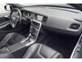 Volvo V60 2.4 D6 AWD Plug-In Hybrid Summum / Schuifdak / Trekhaak / Camera / NL-Auto / Leer / Stoelverw.