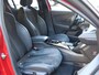 Peugeot e-208 GT Pack 50 kWh 136pk | Camera | Navigatie | Stoelverwarming | Alcantara bekleding