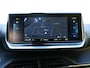 Peugeot e-2008 GT 50 kWh 136pk | Schuifdak | Navigatie | Camera | Alcantara bekleding met stoelverwarming |