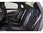 Volvo S90 T8 AWD Ultimate Dark - Luchtvering - IntelliSafe Assist & Surround - 360º Camera - Bowers & Wilkins audio - Adaptieve LED koplampen - Verwarmde voorstoelen, stuur & achterbank - Parkeersensoren voor & achter - Elektr. bedienb. voorstoelen met geheugen - Head up display - Extra getint glas - 20' LMV