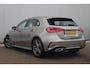 Mercedes-Benz A-klasse 160 AMG Line Widescreen Full LED Half Leder Sportstoelen Navigatie Camera Clima Lane Assist Cruise Parkeersensors 18 inch AMG LMV