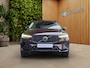 Volvo XC60 2.0 T6 Plug-in hybrid AWD Ultra Dark | Trekhaak | 360 Camera | Panoramadak | Harman/Kardon | Pilot Assist