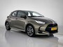 Toyota Yaris 1.5 VVT-i Dynamic | Garantie t/m 03-2034 mogelijk | Achteruitrij Camera | Cruise Control Adaptief | Airco |