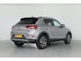 Volkswagen T-Roc 1.5 TSI Style | IQ LED | Virtual | Clima | Camera | Navi By App | Stoelverwarming | Cruise Adaptive | Parkeersensoren V+A | Lichtmetalen Velgen