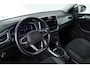 Volkswagen T-Roc 1.5 TSI Style | IQ LED | Virtual | Clima | Camera | Navi By App | Stoelverwarming | Cruise Adaptive | Parkeersensoren V+A | Lichtmetalen Velgen