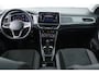 Volkswagen T-Roc 1.5 TSI Style | IQ LED | Virtual | Clima | Camera | Navi By App | Stoelverwarming | Cruise Adaptive | Parkeersensoren V+A | Lichtmetalen Velgen