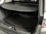 Land Rover Discovery Sport 2.0 TD4 SE Climate / Cruise / Navi / Trekhaak / Camera / Stoelverw / Extra winterset op velg